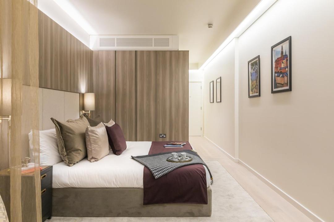 The Quarters Swiss Cottage London Bagian luar foto